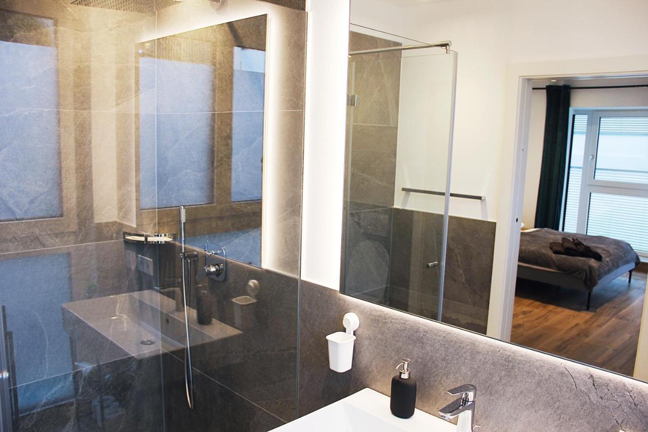 Laurentia Penthouse Apartment Meran Zewnętrze zdjęcie