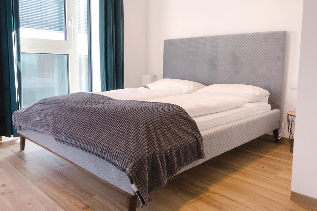 Laurentia Penthouse Apartment Meran Zewnętrze zdjęcie